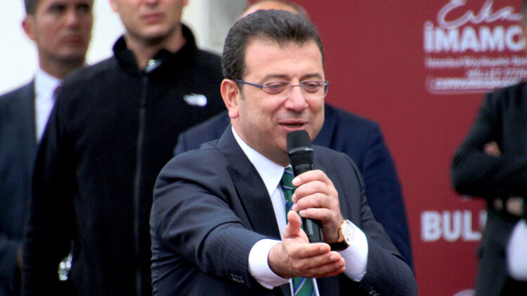 İmamoğlu: Biz devletin kaynaklarını eşit dağıtacağız