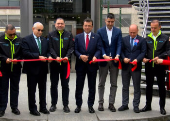 İmamoğlu Esenler'de TRAM34'ün tanıtımına katıldı
