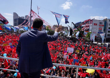 İmamoğlu Esenyurt'ta konuştu