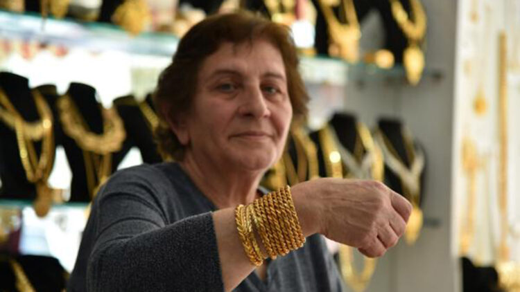 İmitasyon takıya ilgi arttı, fiyatı katlandı