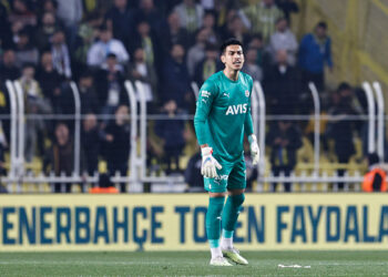 İrfan Can Eğribayat bonservisiyle Fenerbahçe’de