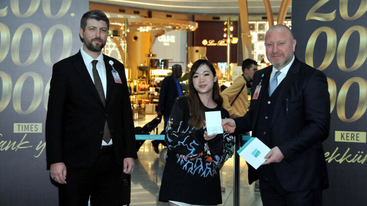 İstanbul Havalimanı'nın 200 milyonuncu yolcusu