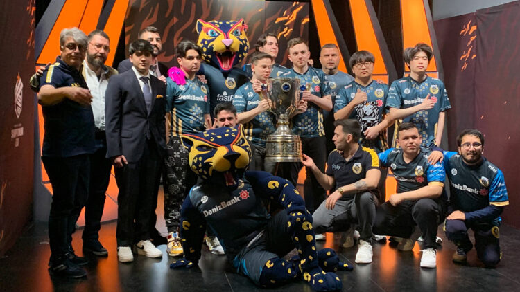 İstanbul Wildcats, e-spor Avrupa liginde şampiyon