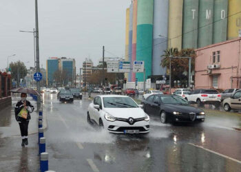İzmir için yağış uyarısı yapıldı