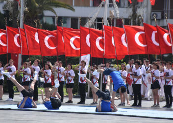 İzmir'de 19 Mayıs coşkusu