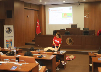 Kartal Belediyesi’nden ‘100 Kadın 100 Nefes’ projesi