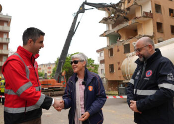 Kartal'da riskli konutlar dönüştürülüyor