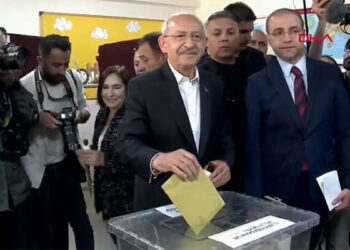 Kemal Kılıçdaroğlu oyunu Ankara'da kullandı