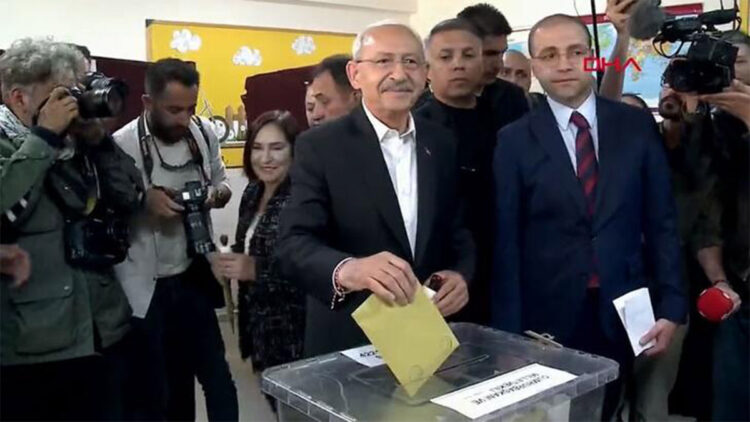 Kemal Kılıçdaroğlu oyunu Ankara'da kullandı