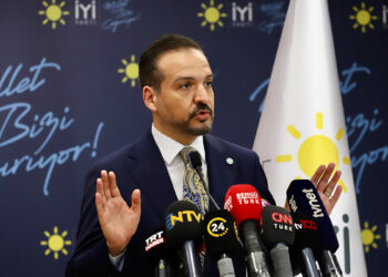 Kılıçdaroğlu'nun seçilmesi için var gücümüzle çalışacağız