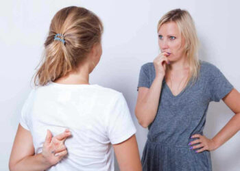 Kütüphaneye gidiyorum