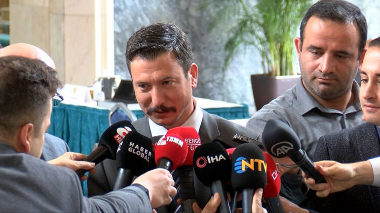 MHP'li Gazi Konal, milletvekili kaydını yaptırdı