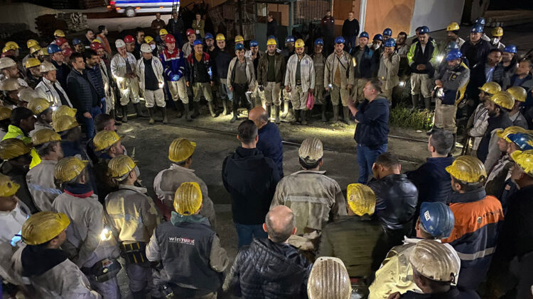 Madenciler yangın tatbikatı yaptı