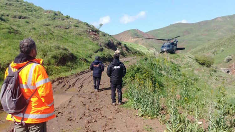 Mantar toplarken kaybolan 2 kişi bulundu