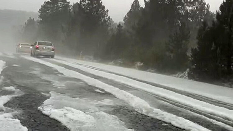 Menteşe'de dolu yağışı