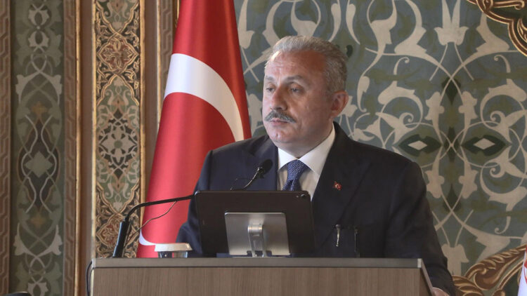 Milletimiz iktidar değiştirme oyunları reddetmektedir