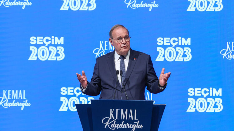 Öztrak: Anadolu Ajansı manipülasyon yapıyor