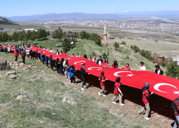 Palandöken'de 'gençlik tırmanışı'