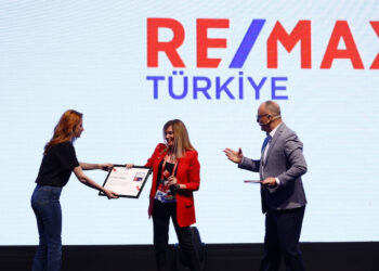 RE/MAX Türkiye'ye ‘Harika İşyeri Sertifikası’ ödülü