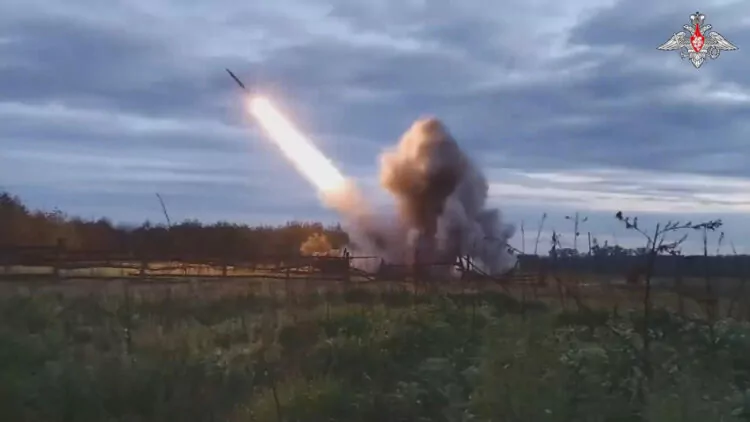 Rusya, smerç roketatar sistemleriyle ukrayna'yı vurdu