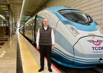 Samsun-Sarp hızlı tren hattında hızlı adım atacağız