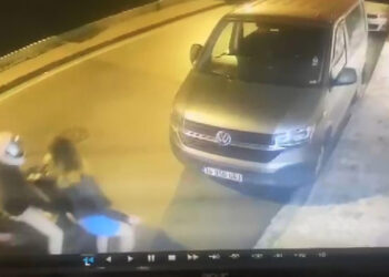 Sarıyer'de motosikletli tacizci kamerada