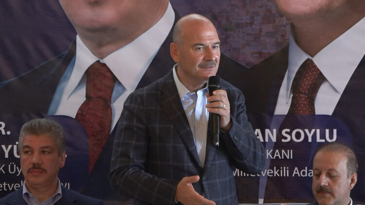 Soylu, Mardinliler Derneği üyeleriyle buluştu