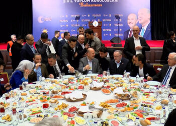 Süleyman Soylu Şişli'de STK temsilcileriyle buluştu