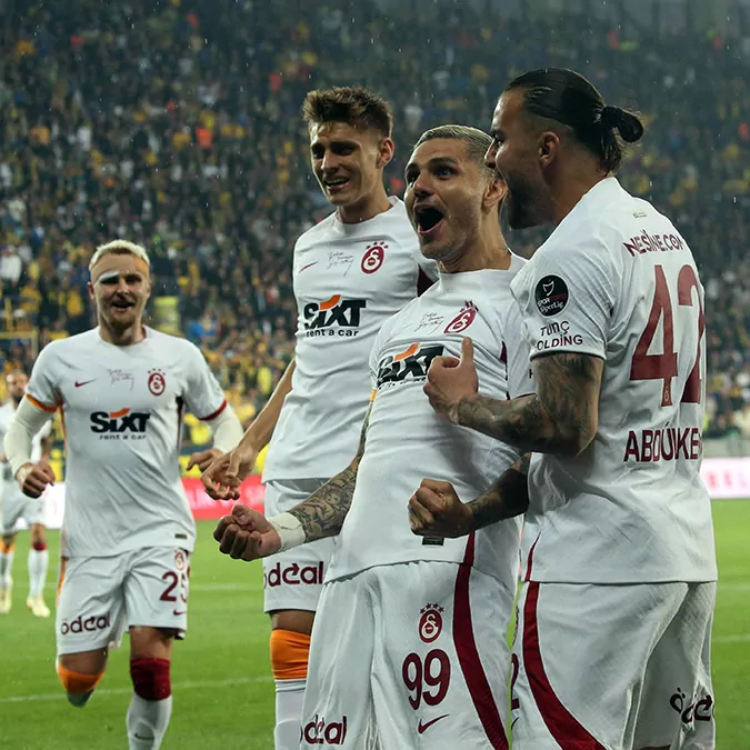 Super ligde sezonun sampiyonu galatasaraye - öne çıkan - haberton