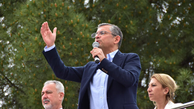 Tüm Suriyelileri memleketine göndereceğiz