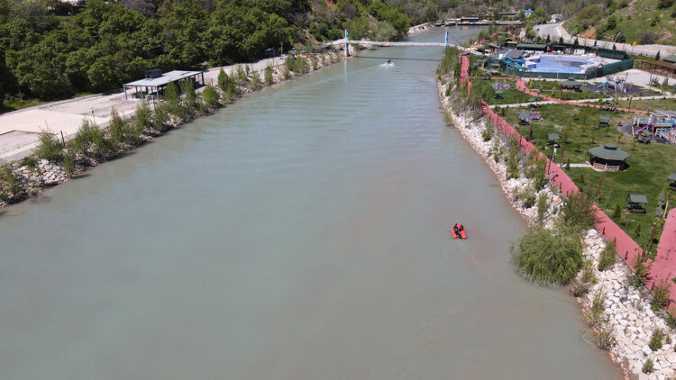 Tunceli'de kayıp 3 genç için baradan su boşaltılacak