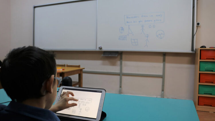 Türk Telekom’dan fırsat eşitliği projeleri