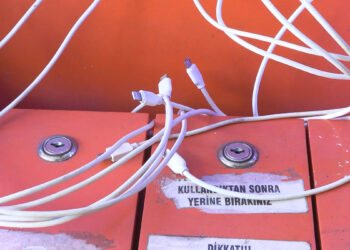 USB ile telefon şarjında 'veri hırsızlığı' riski