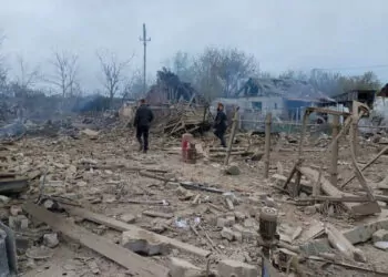 Ukrayna'nın yerleşim yerine füze saldırısı: 34 yaralı