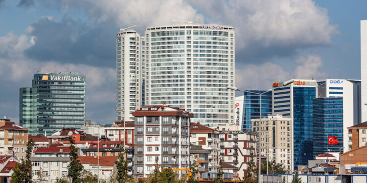 Ümraniye’de kentsel dönüşüm faaliyetleri hızlandı