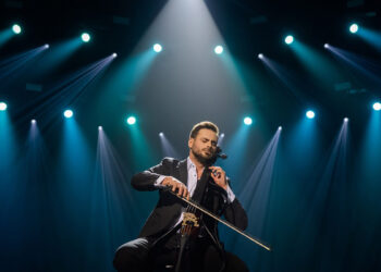 Ünlü Çellist Hauser, İstanbul'da konser verecek