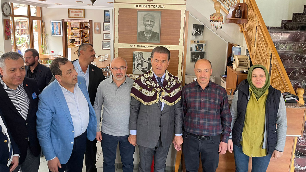 CHP Erzincan Milletvekili Adayı Mustafa Sarıgül, "Kemaliye'mizin doğal dokusunu hiç bozmayacağız. Kemaliye’mizi tarihine, kültürüne ve çevreye zarar vermeden turizmde çok ileri noktaya taşıyacağım" dedi.