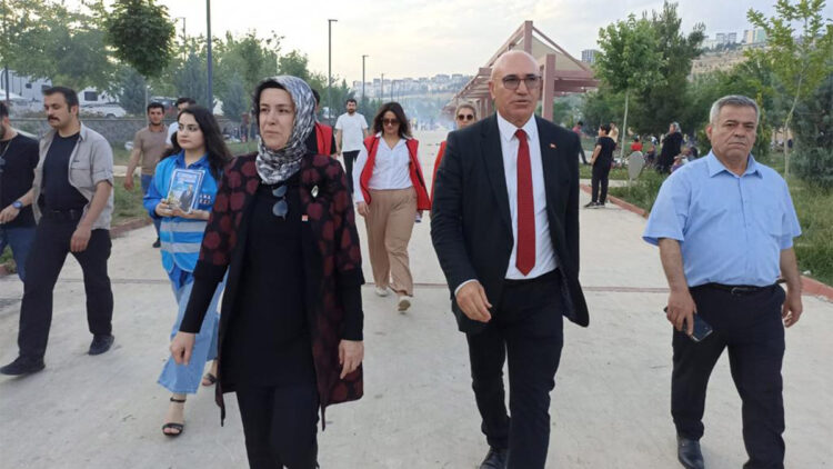 İktidarın algı timleri bu yalanları yayıyor