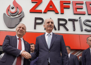 Numan Kurtulmuş ve Ümit Özdağ görüşmesi sona erdi