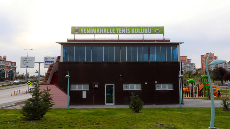 Yenimahalle Tenis Kulübü'nde kayıtlar sürüyor