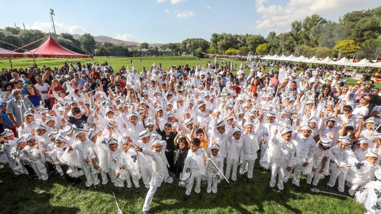 Yenimahalle’de sünnet şöleni kayıtları başladı