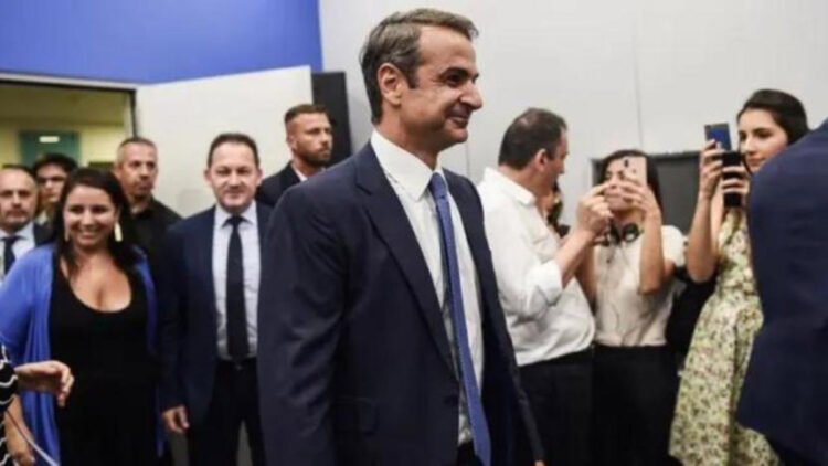 Yunanistan'da seçimi Yeni Demokrasi partisi önde bitirdi