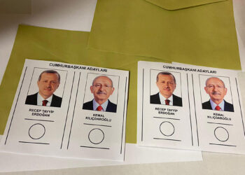 Yurt dışında kullanılan oylar Ankara'ya getirilecek