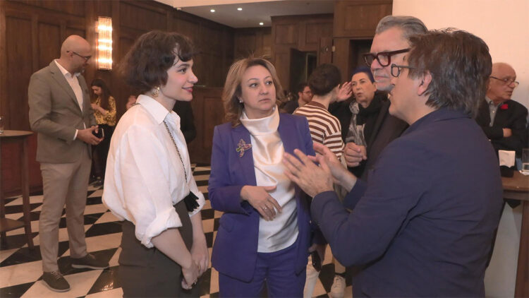 'Açık Yapıt' Londra'da Türkiye'yi temsil edecek