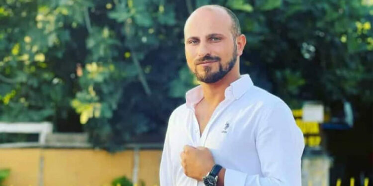 Oto yıkamacının çuval içinde cesedi bulundu