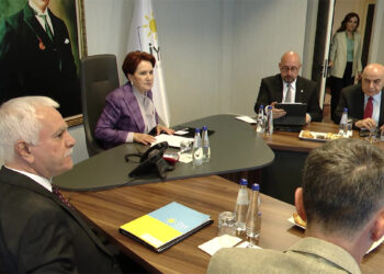 Meral Akşener Başkanlık Divanı'nı topladı
