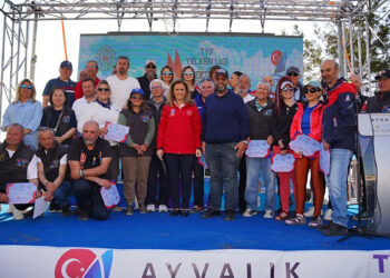 Ayvalık'ta TYF Yelken Ligi 2'nci ayak optimist yarışmaları sona erdi