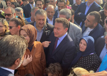 Bizim hedefimiz, demokrasiyi sağlamaktır