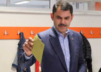 Murat Kurum oyunu Ataşehir'de kullandı