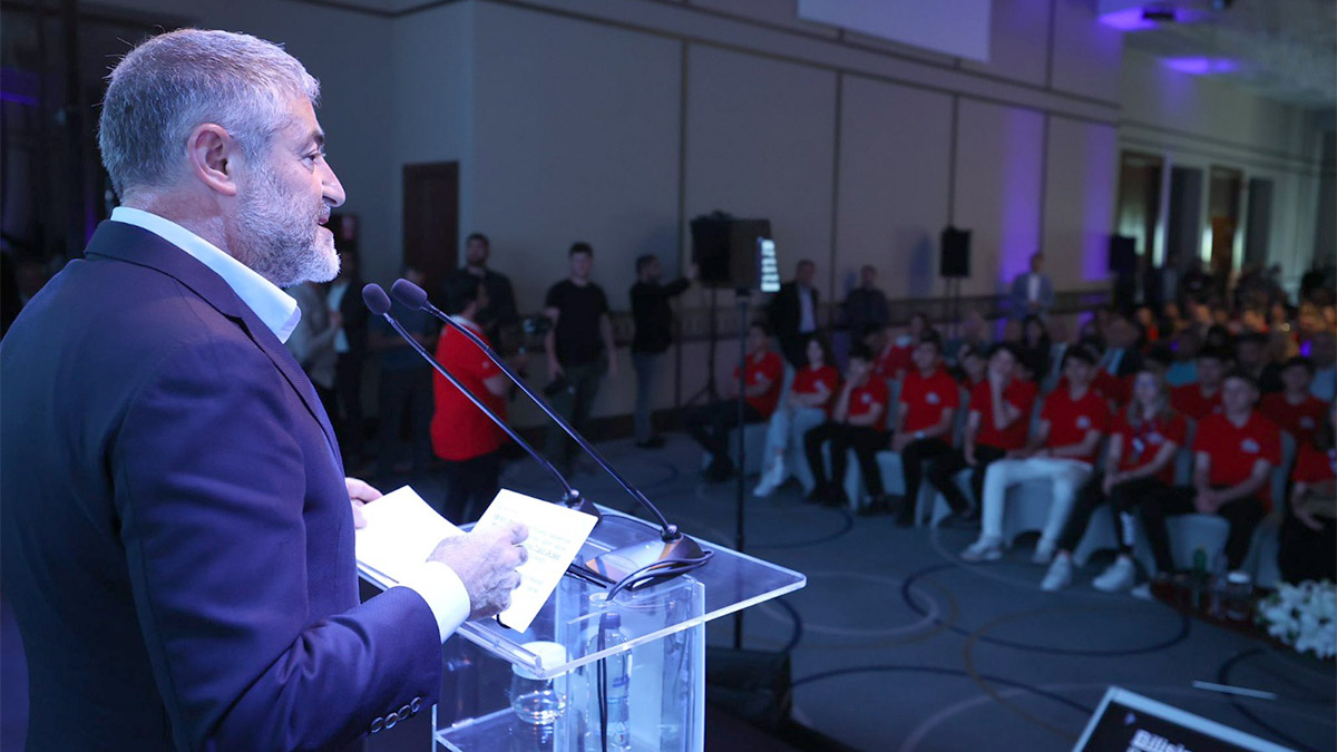 Akdeniz Bilişim Zirvesi'ni her yıl düzenleyeceğiz